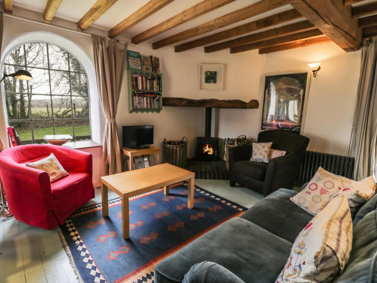 Beudy Dolpebyll Villa Llangadfan Luaran gambar