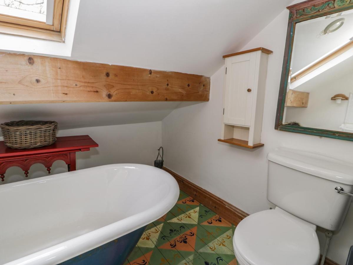 Beudy Dolpebyll Villa Llangadfan Luaran gambar